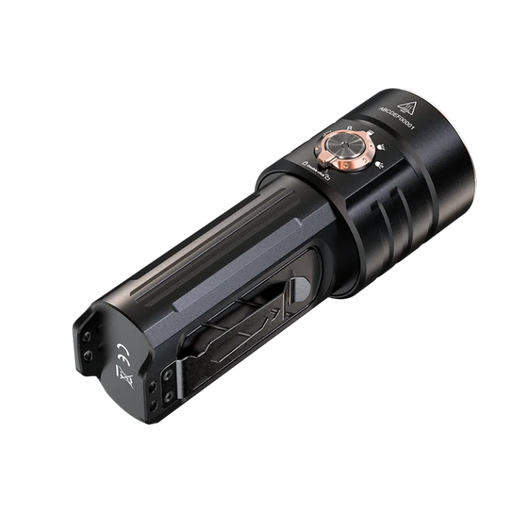 Fenix C7 V2.0 3300 流明 575米 79 小時 IP68  手電筒 (Copy) FENIX